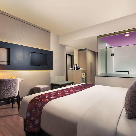 Mercure Palu Luaran gambar
