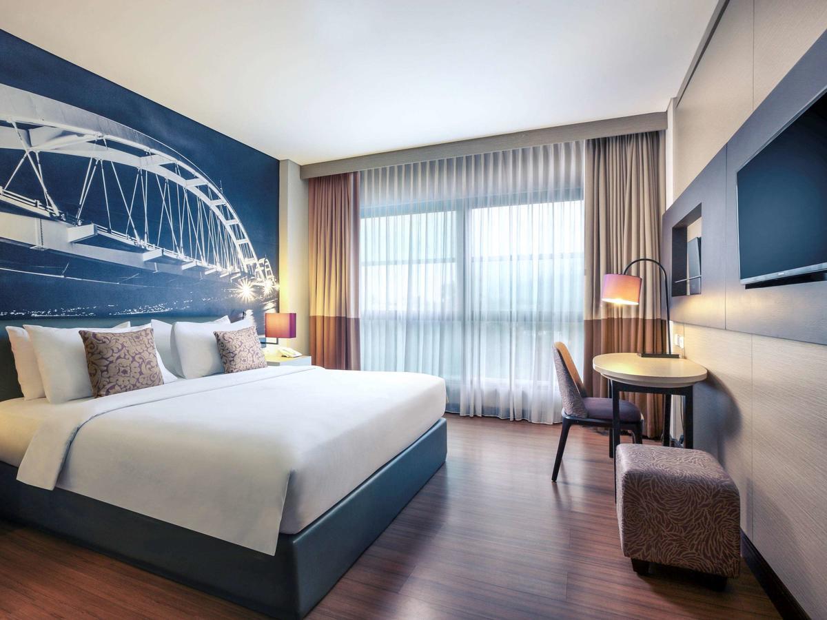 Mercure Palu Luaran gambar