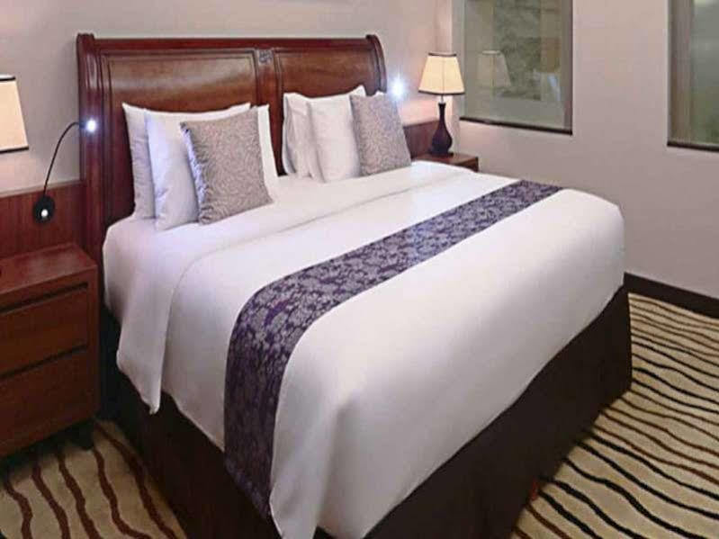 Mercure Palu Luaran gambar