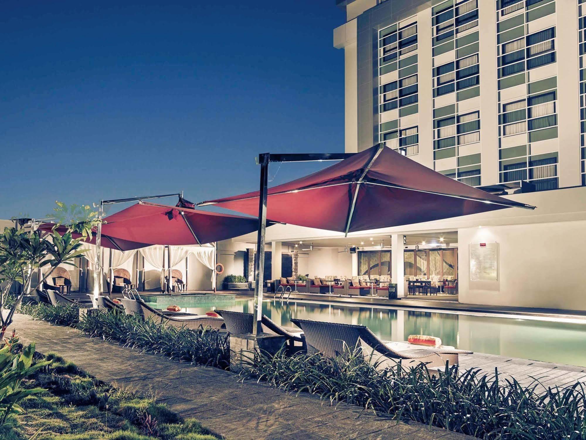 Mercure Palu Luaran gambar
